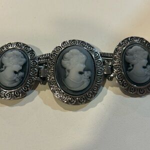 Vintage Silver and Gray Cameo Bracelet